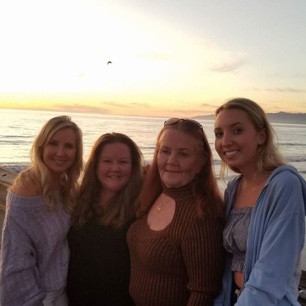 Meet your Posher, Angie